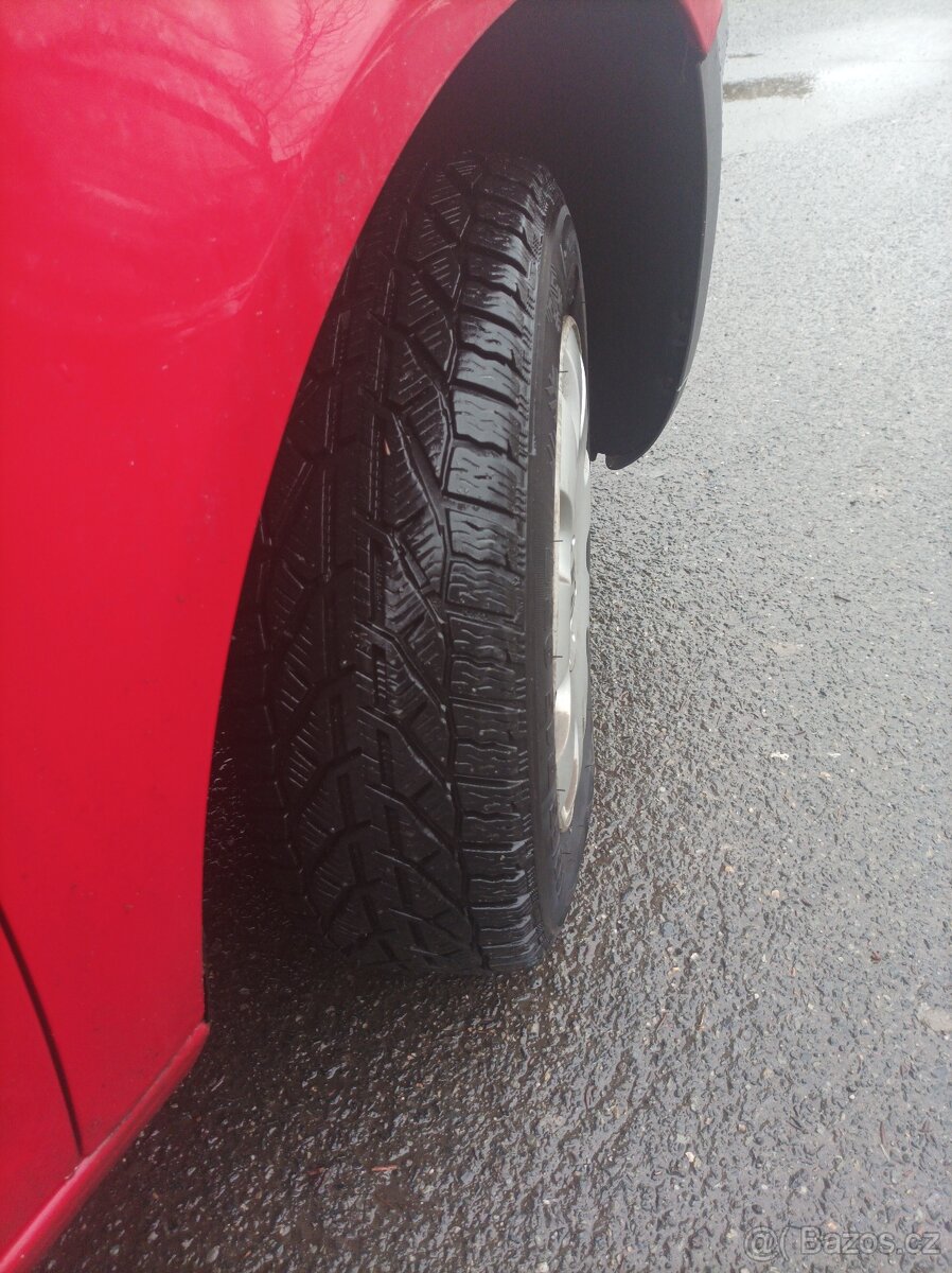 Prodám VW Caddy 19 tdi 77kw - 3