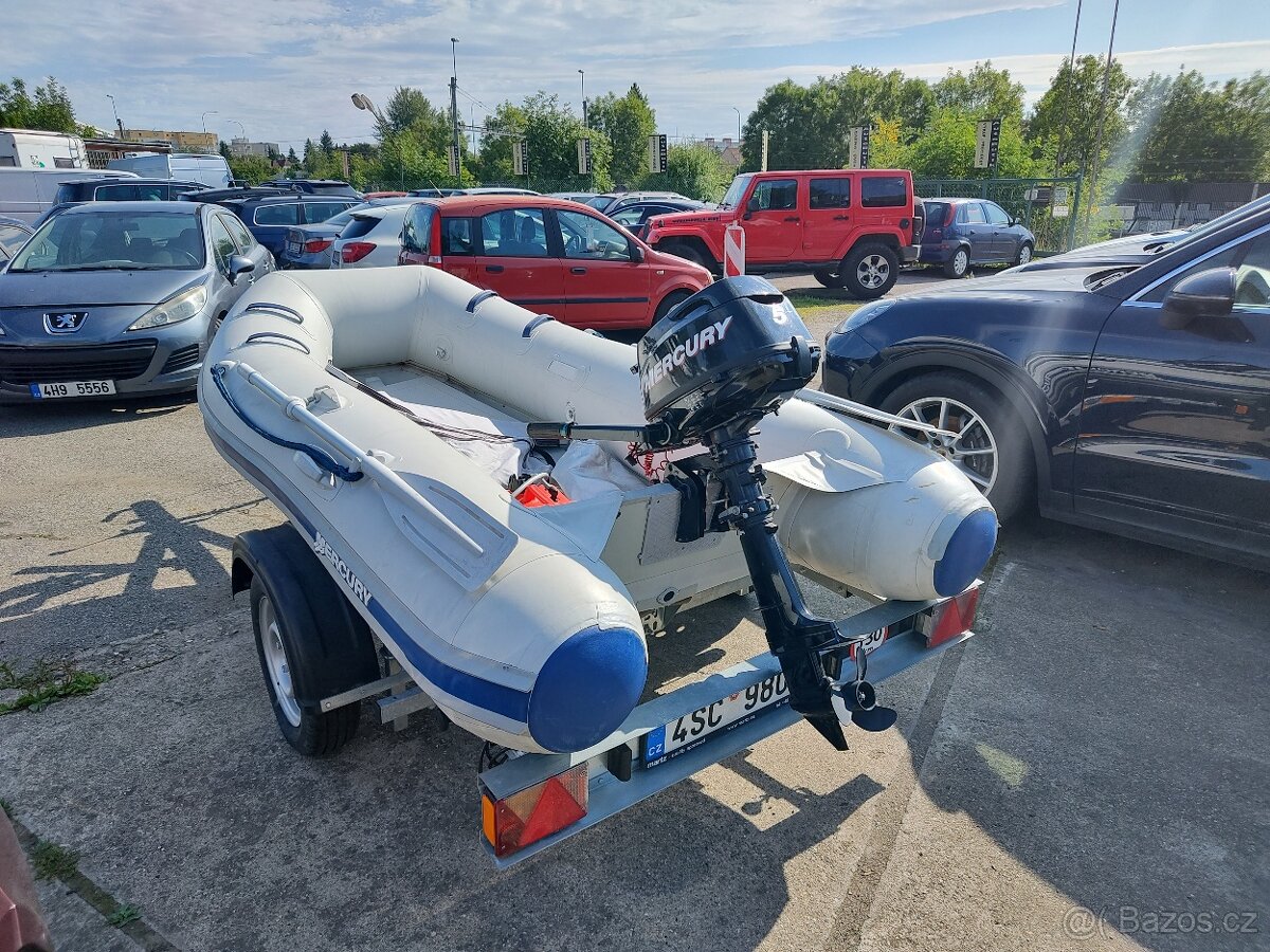 Nafukovací člun s motorem - 3