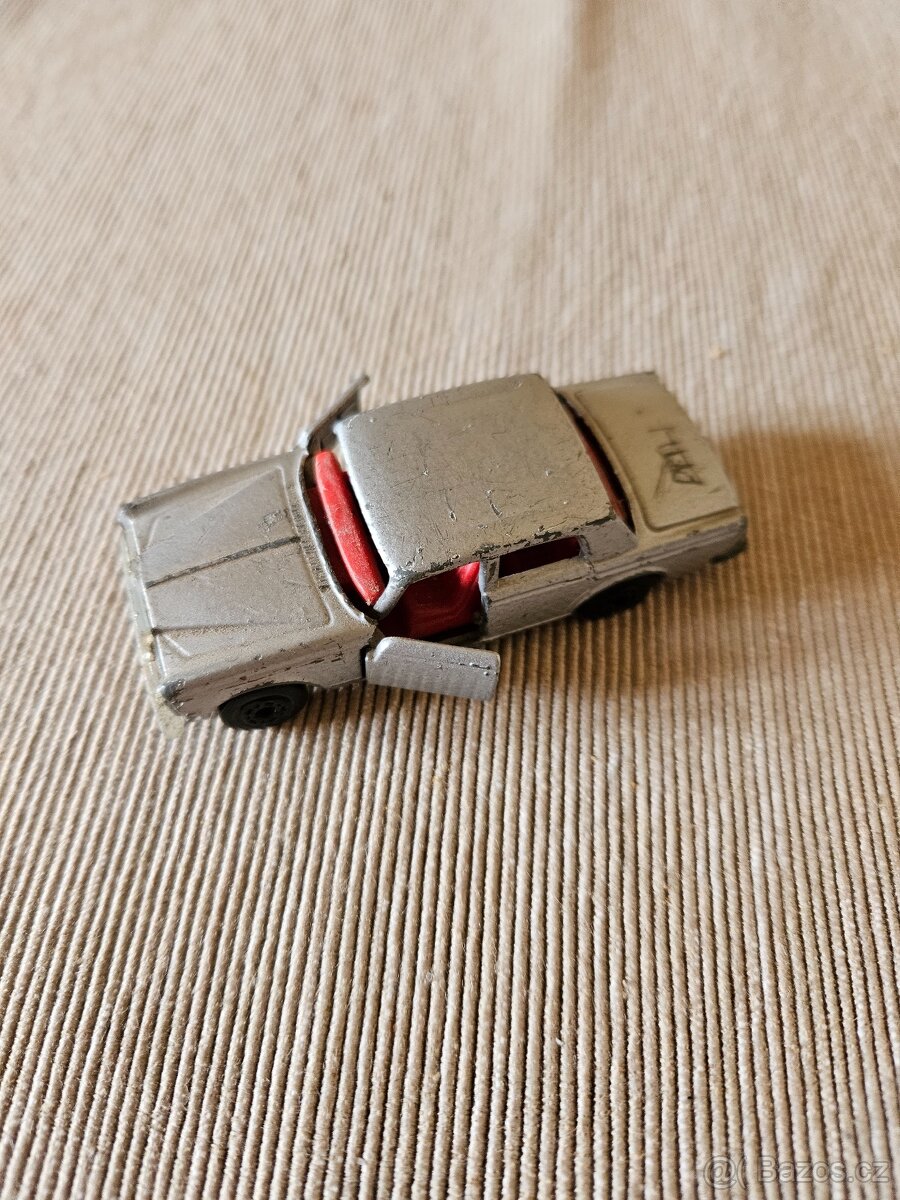 Matchbox Rolls royce silver shadow - 3