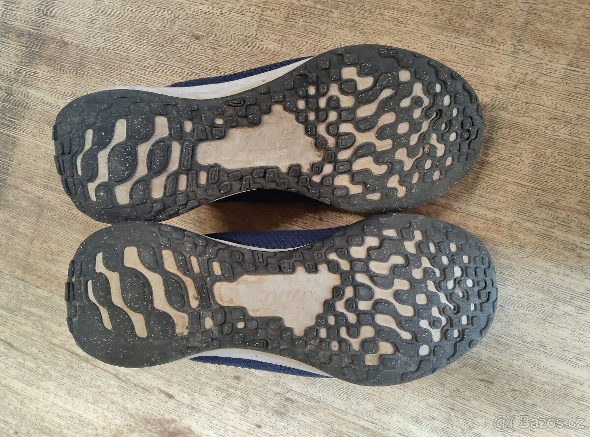 Boty NIKE vel. 37,5 - 3