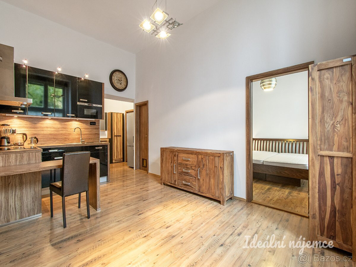 Prodej bytu 2+kk, Praha 3 - Žižkov - 3