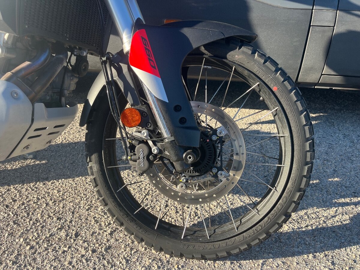 Aprilia tuareg 660 - 3