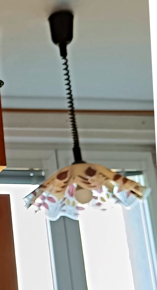 Prodám levně lustr. Plast béžovo/hnědý. - 3