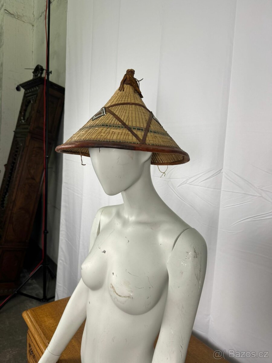 Tradiční africký rituální klobouk (602002) - 3