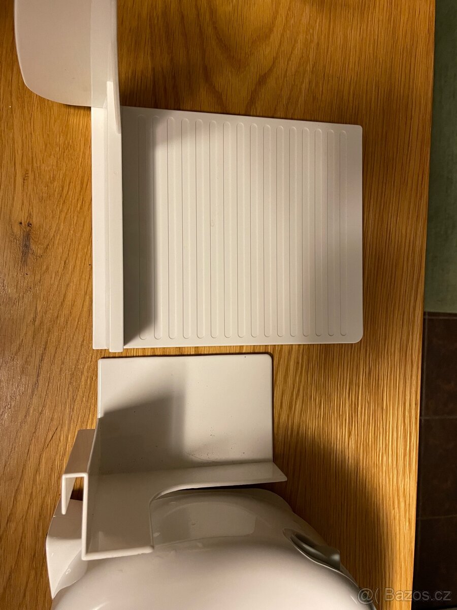 elektrický kráječ / nářezák na chleba - 3