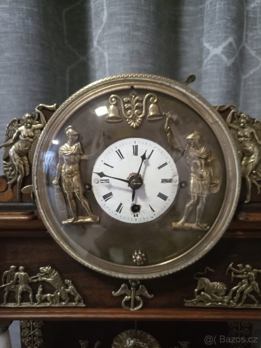 Stolní hodiny zvoníci - 3