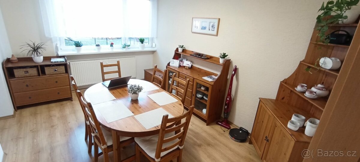 Nábytek masív borovice - 3