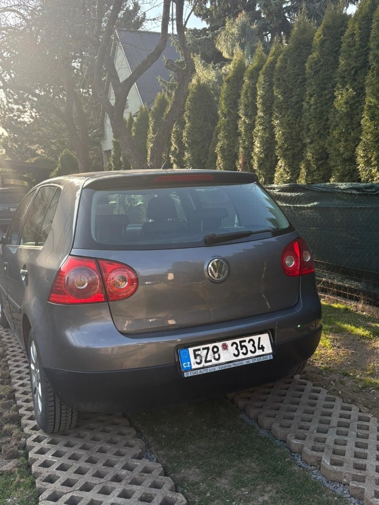 Volkswagen Golf 5 - 3