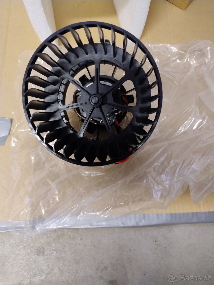 Prodám motorek ventilátoru chlazení / topení - 3
