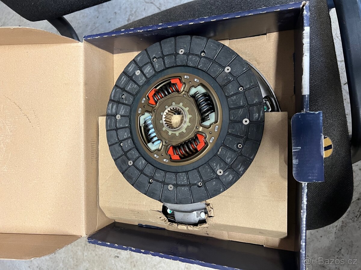 Spojková sada KT-261C - 3