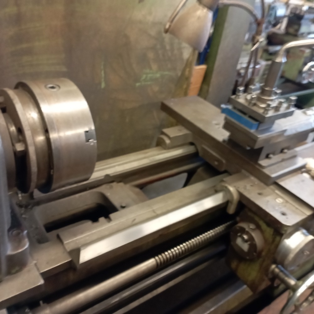 soustruh hrotový - 3