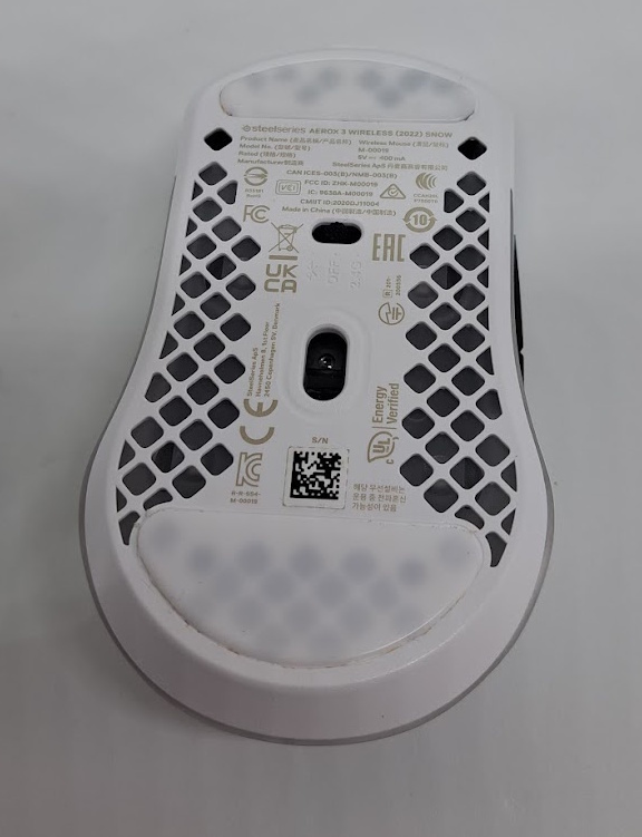 Bezdrátová herní myš SteelSeries Aerox 3 - 3