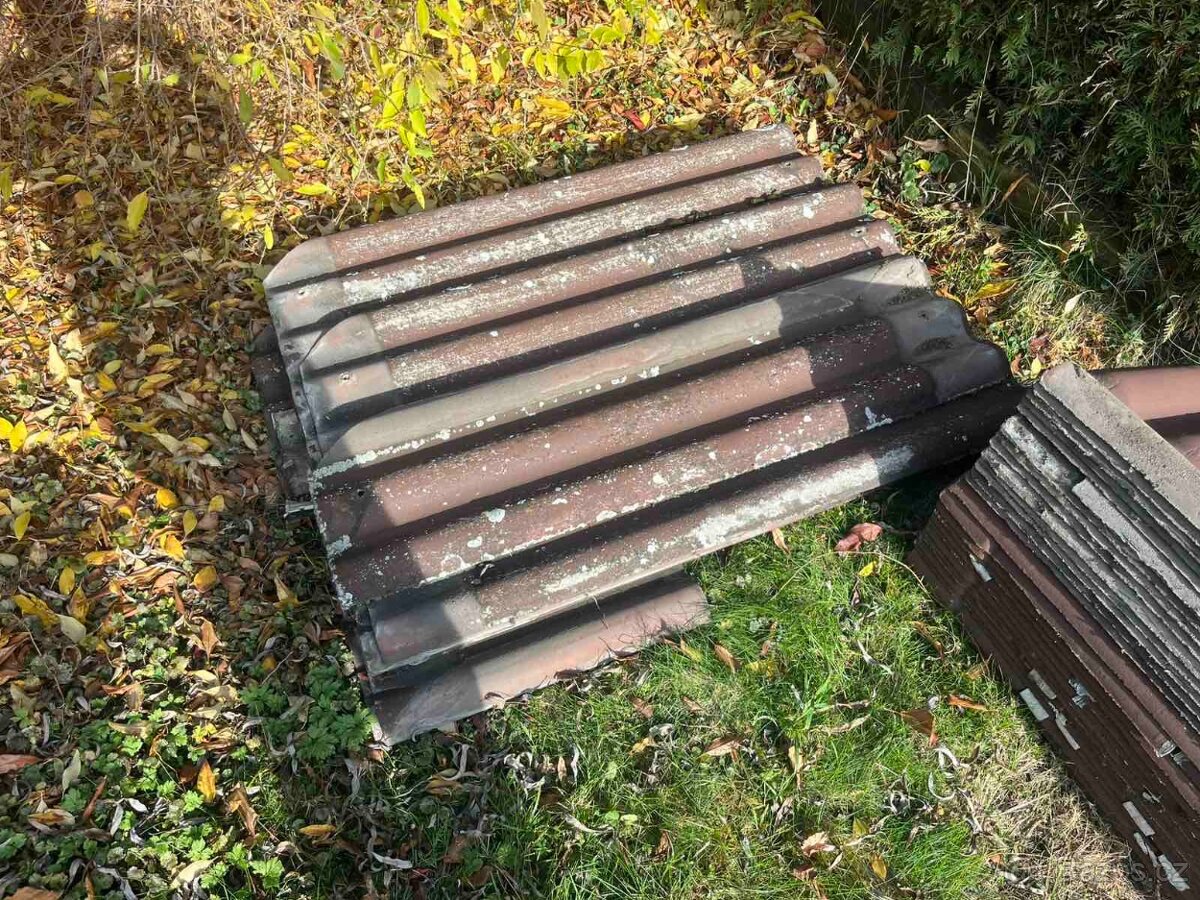 Eternitová střecha cca 250 m² – daruji za odvoz - 3