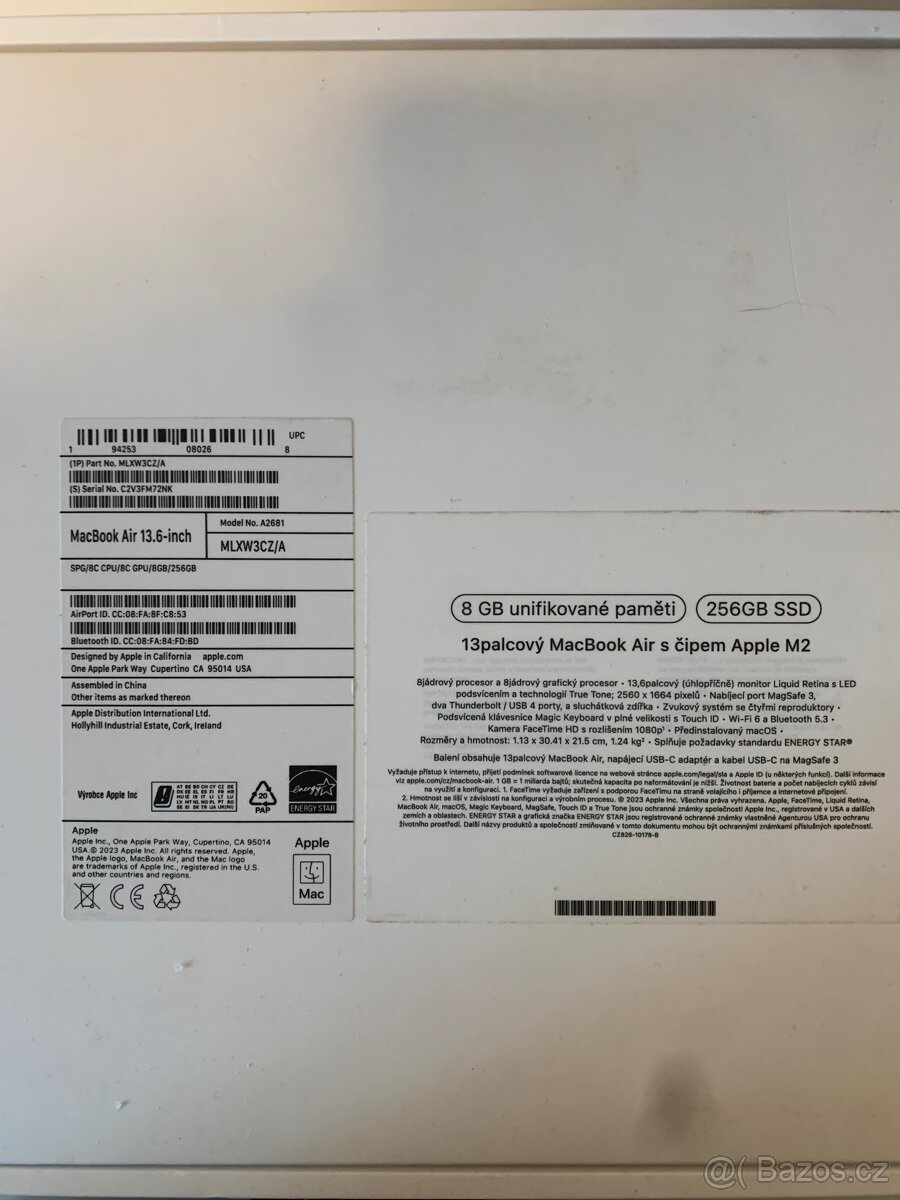 MacBook Air M2 2022 – komplet balení - 3