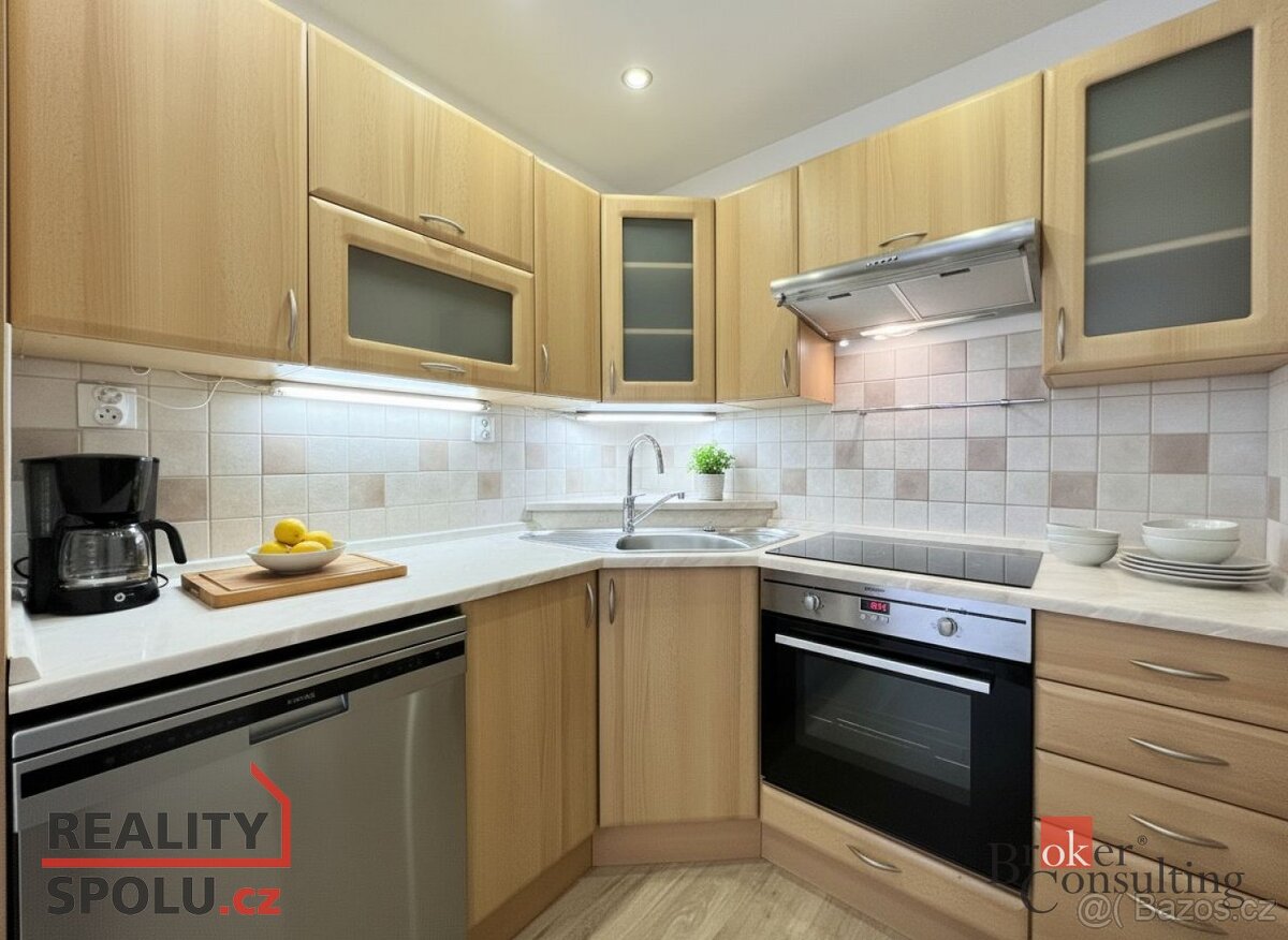 Pronájem, byty/4+kk, 72.69 m2, V zahrádkách 2026/2, Žižkov, - 3