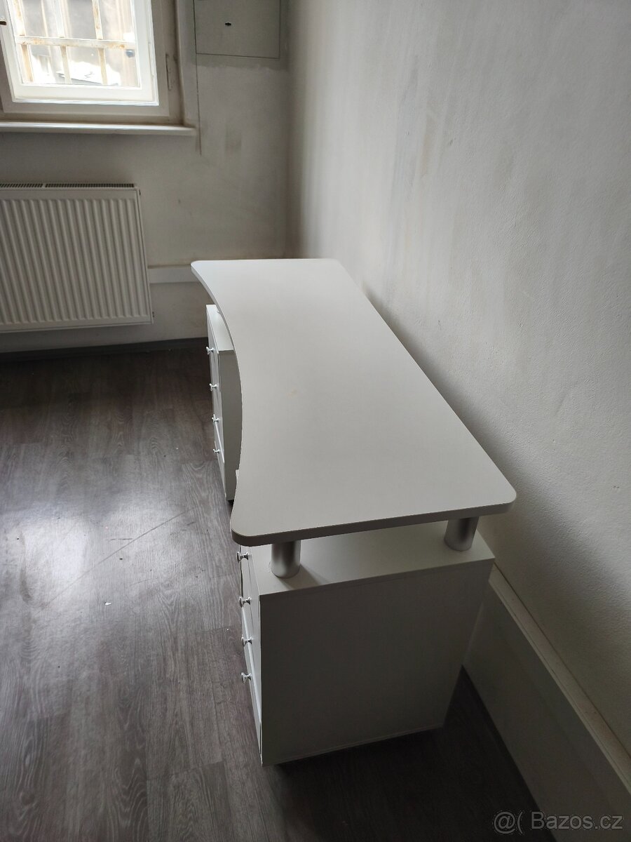 Stůl se šuplíky IKEA - 3