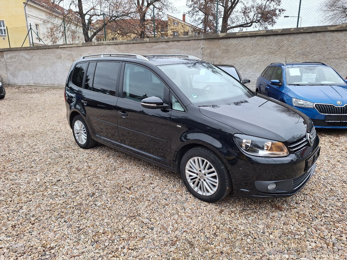 Volkswagen Touran 1.2 TSi 77KW S.Kniha, 7Míst + Zimní kola - 3