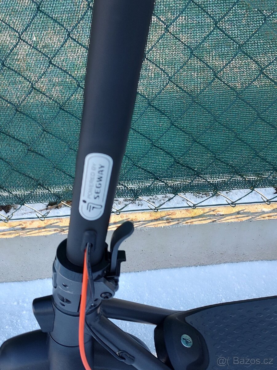 Elektrokoloběžka Segway Ninebot F2 E - 3