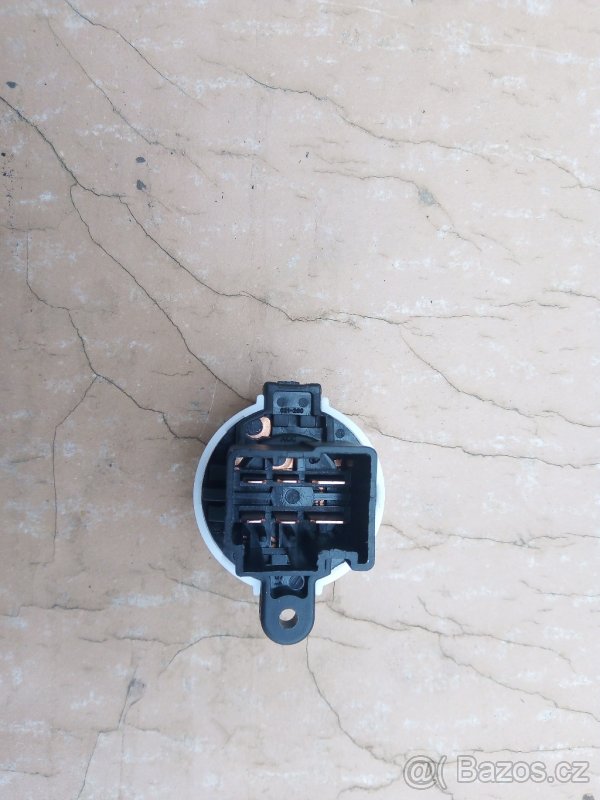 Ford Ranger, Mazda BT50 ,Mazda B2500.. - 3