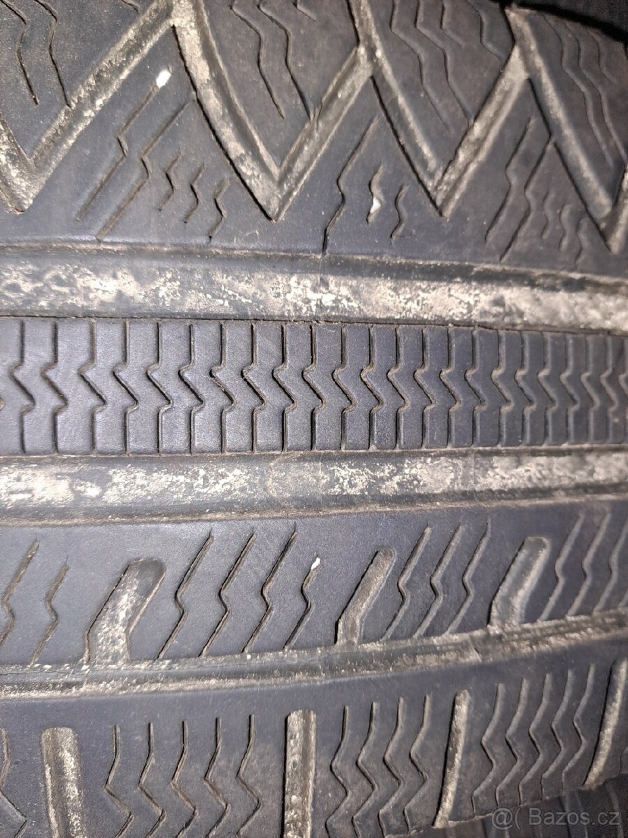 Zimní pneu 185/65-15 - 3