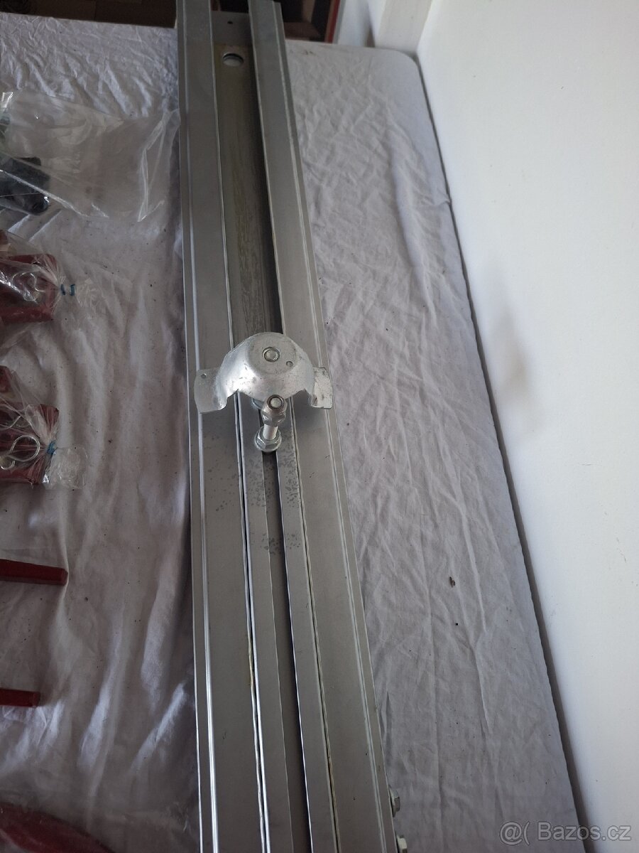 Držák rezervy alko - 3