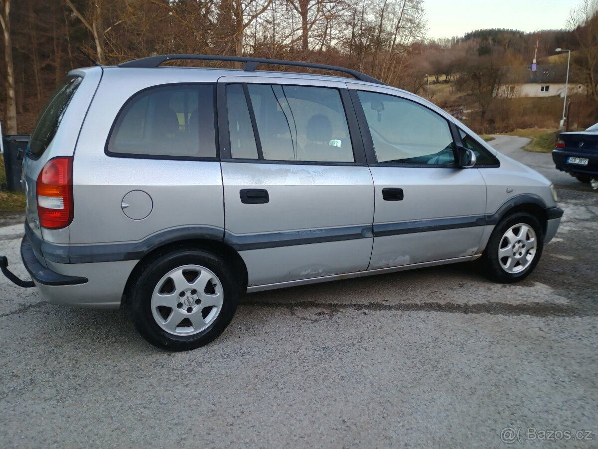 Opel Zafíra 1,6i,74 kw,r.1999,tažné - 3