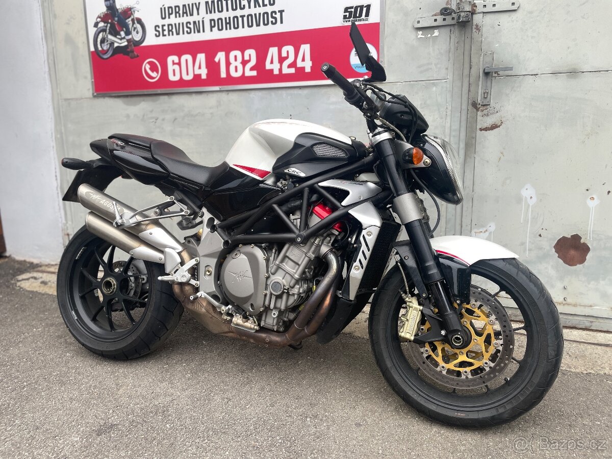 MV Agusta Brutále 910R - 3