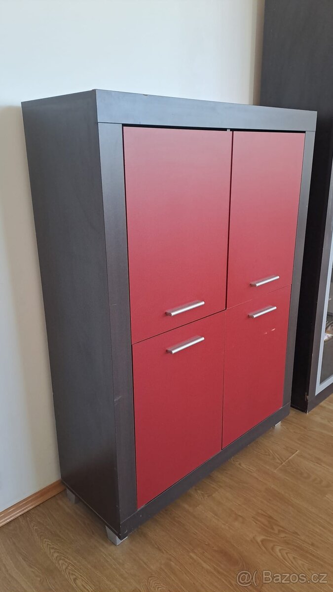 Ikea skříň s policemi červená 130x35x36 cm - 3