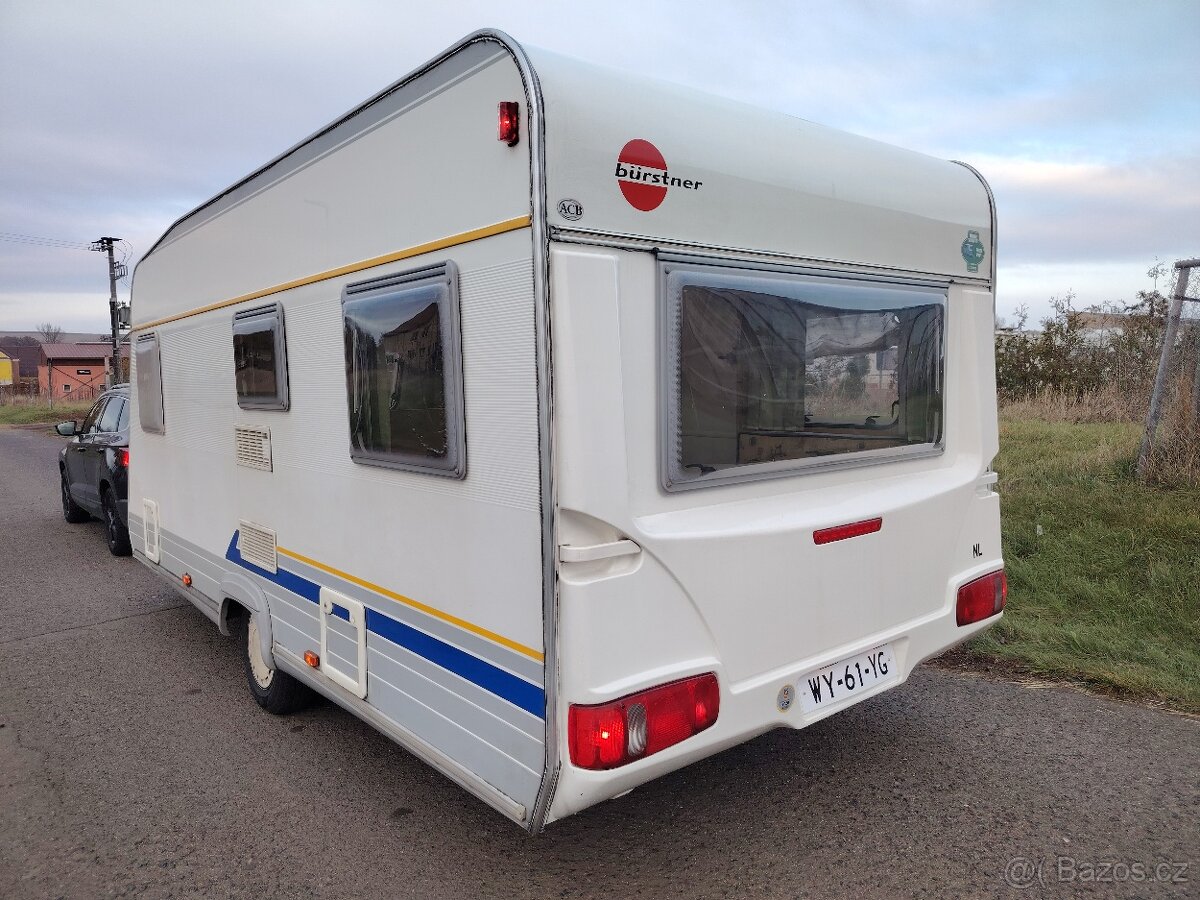 Bürstner Ventana 450-mover, předstan, francouzská postel - 3