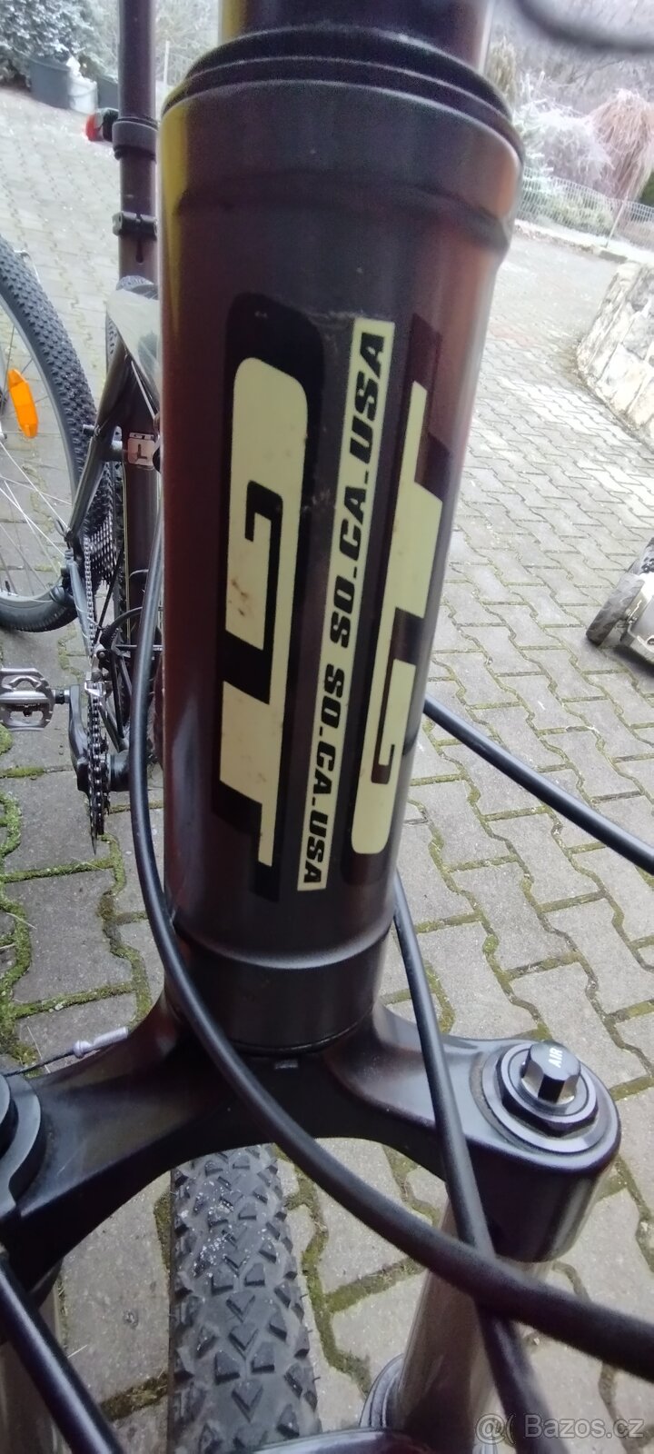 hardtail horské kolo GT Avalanche - 3