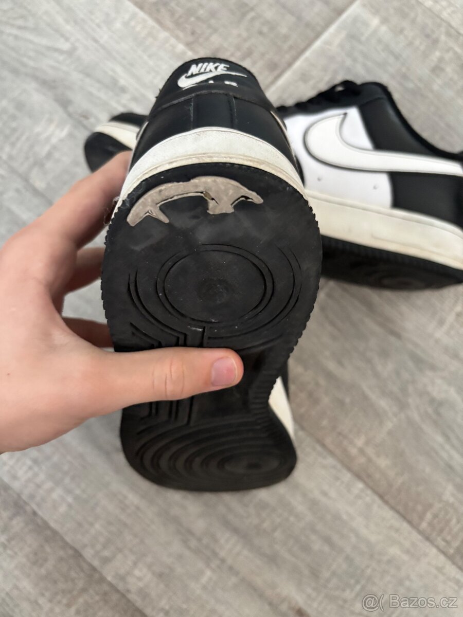 Prodám Nike air force 1 black and white - 3