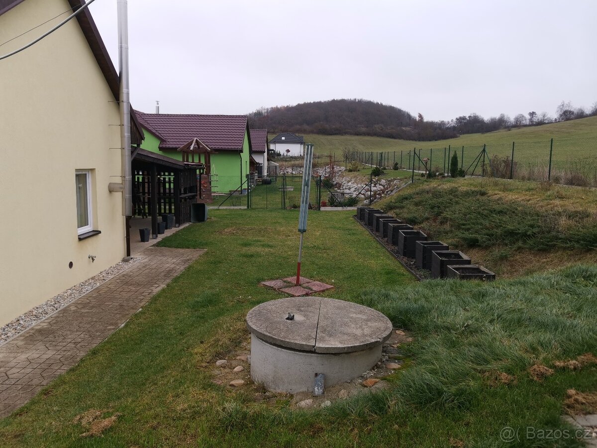 Prodej rodinného domu 113 m2, pozemek 865 m2 - 3