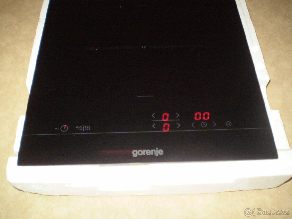 Indukční varná deska Gorenje IT321BCSC - 3