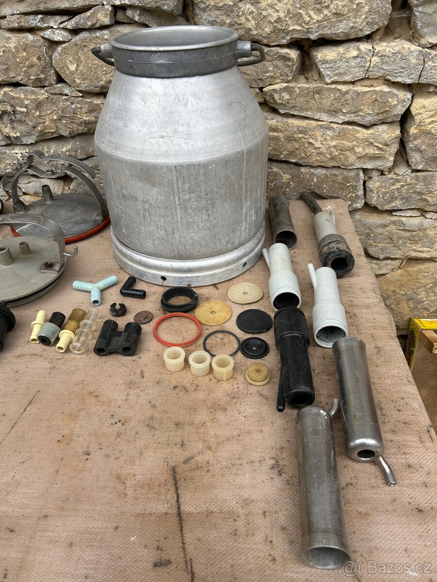 Dojící zařízení, dojička - 3