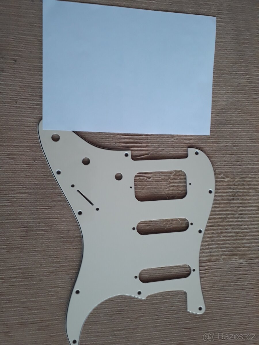 Pickguard HSS pro Fender stratocaster - 3