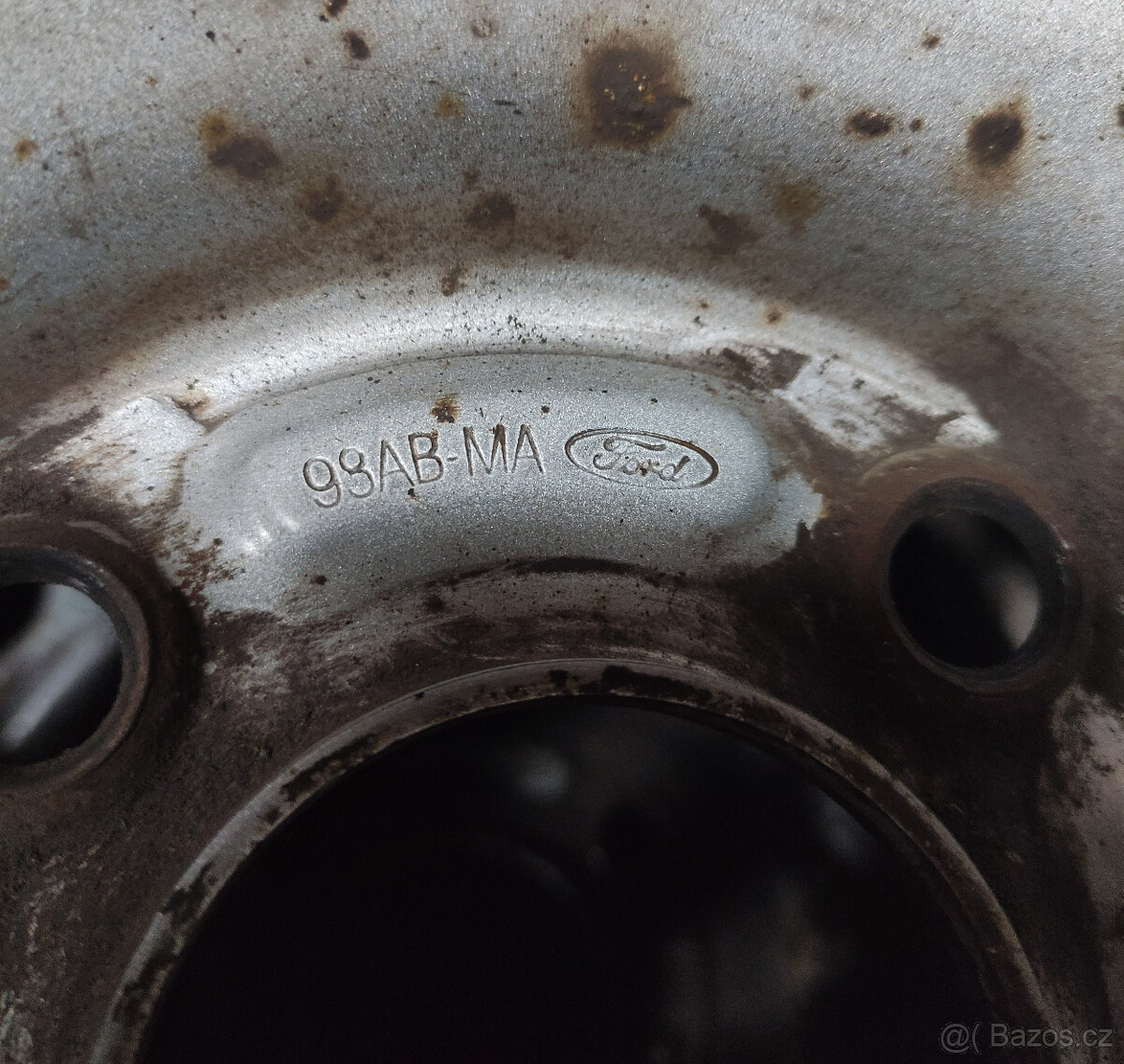 Sada kol s plechovými disky 15“ 6Jx15H2 - 3