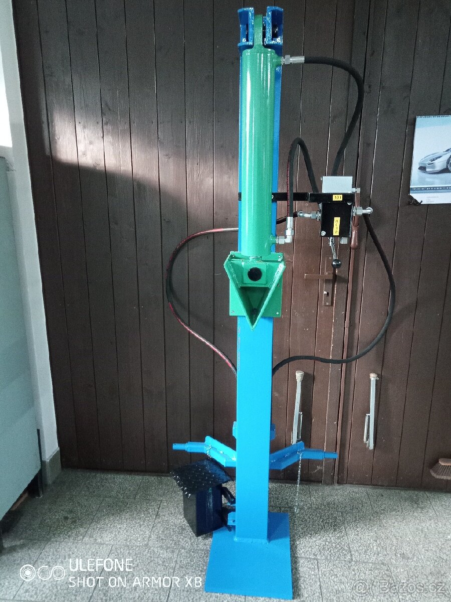 ŠTÍPAČKA ZA TRAKTOR - 3