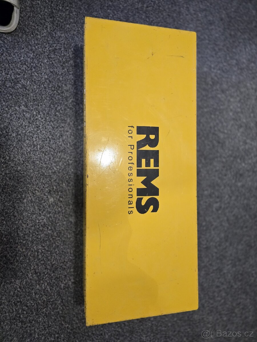 Elektrická diamantová jádrová vrtačka Rems - 3