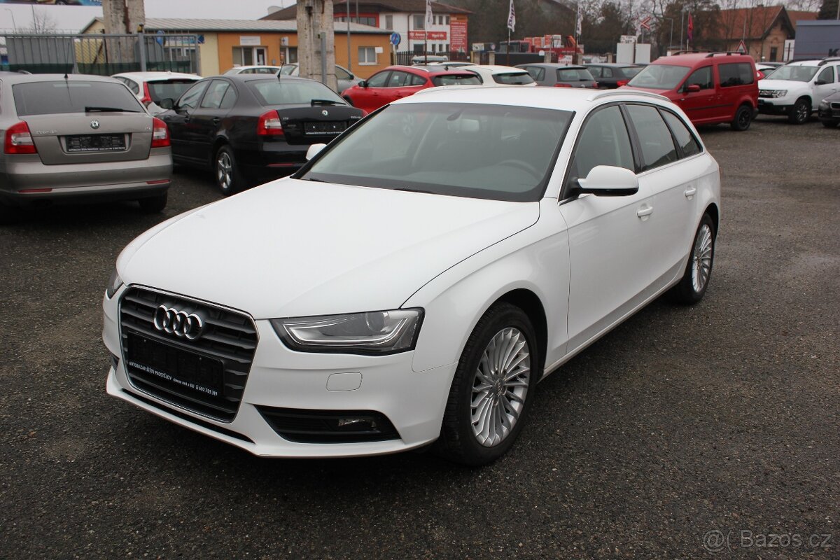 Audi A4, 2.0 TDI, Bi-XENON, LED, manuál - 3