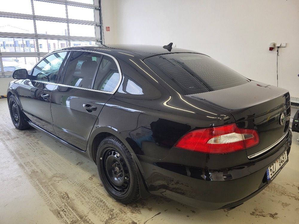 Škoda Superb 2.0 TDI Elegance,2012,DSG - 3