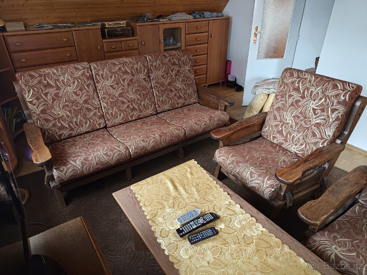 Sada gauč, 2 křesla, stolek - 3