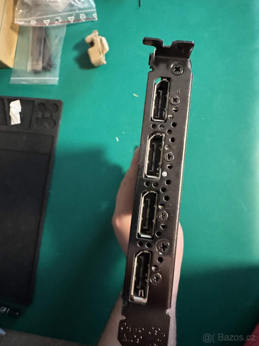 NVIDIA Quadro M4000 - 3