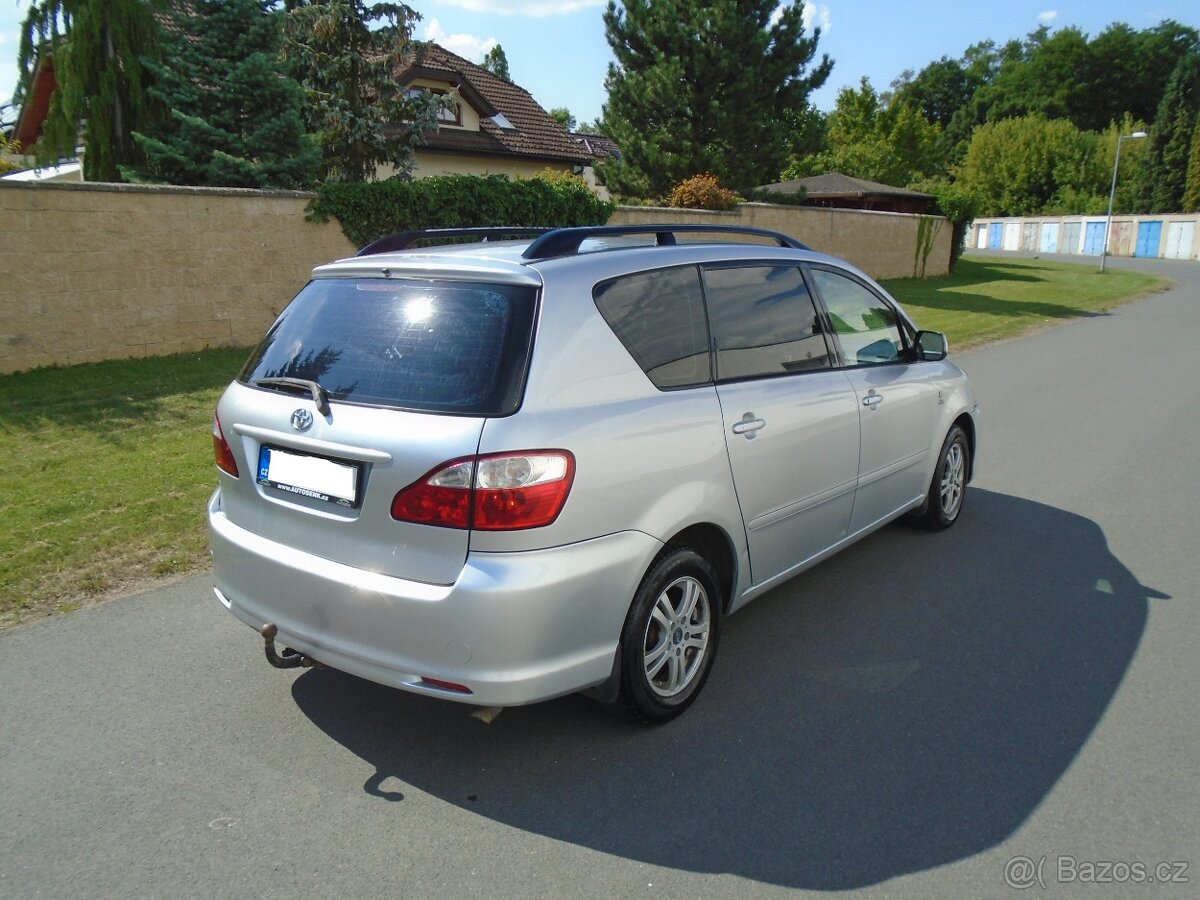 Toyota Avensis Vesro NA - 3