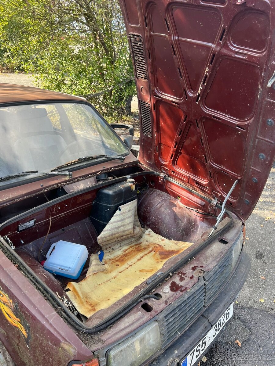 Škoda 120 na díly - 3