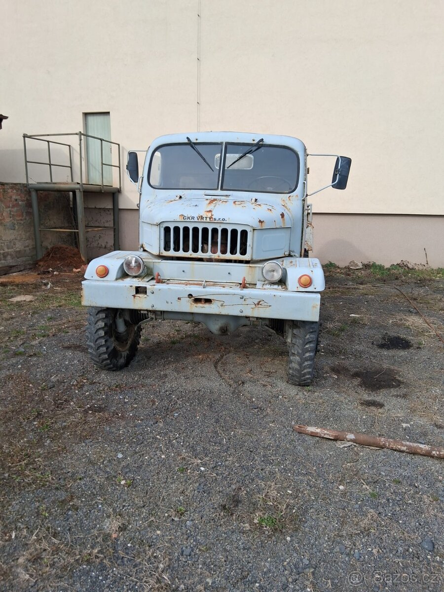 Praga V3S - Cisternové vozidlo—fekál - 3