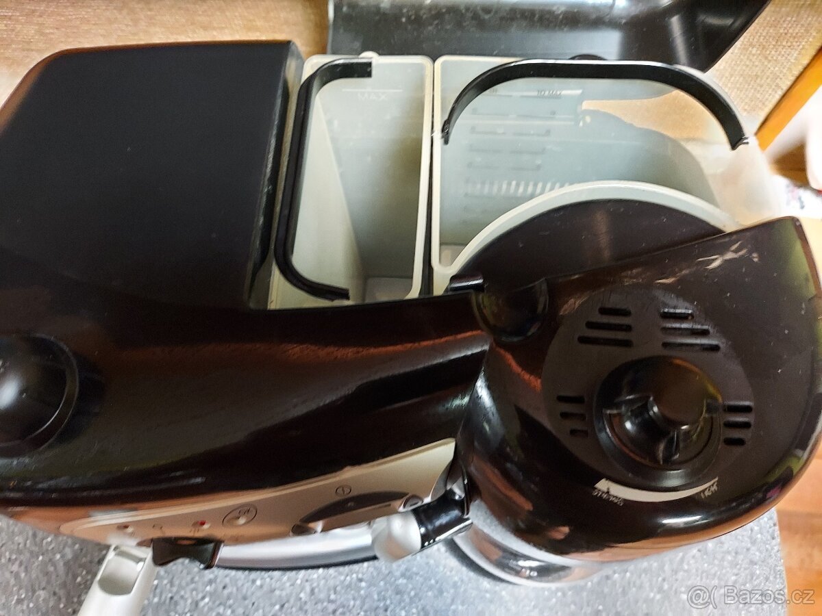 Kávovar DeLonghi - 3