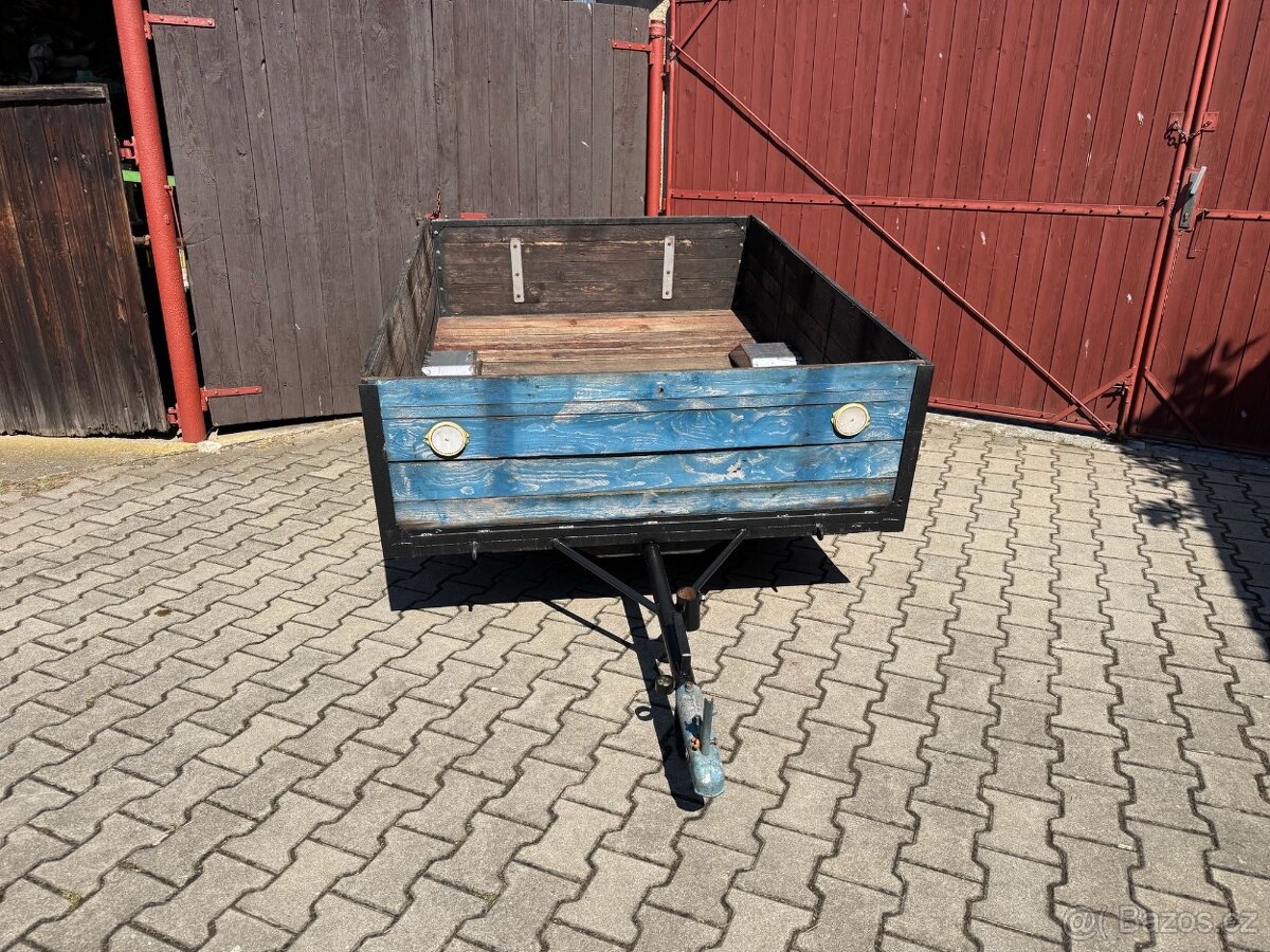 Přívěsný vozík za auto - 3