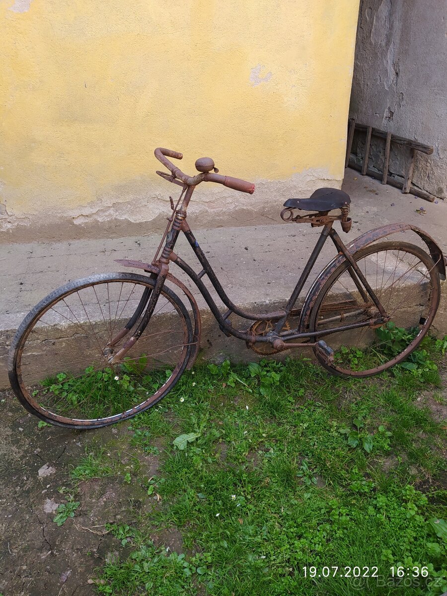 Historicke kolo Zbrojovka - 3