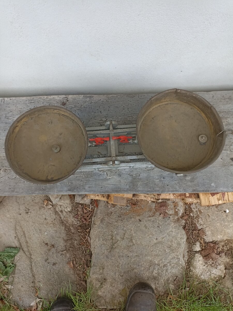 Historická váha - 3