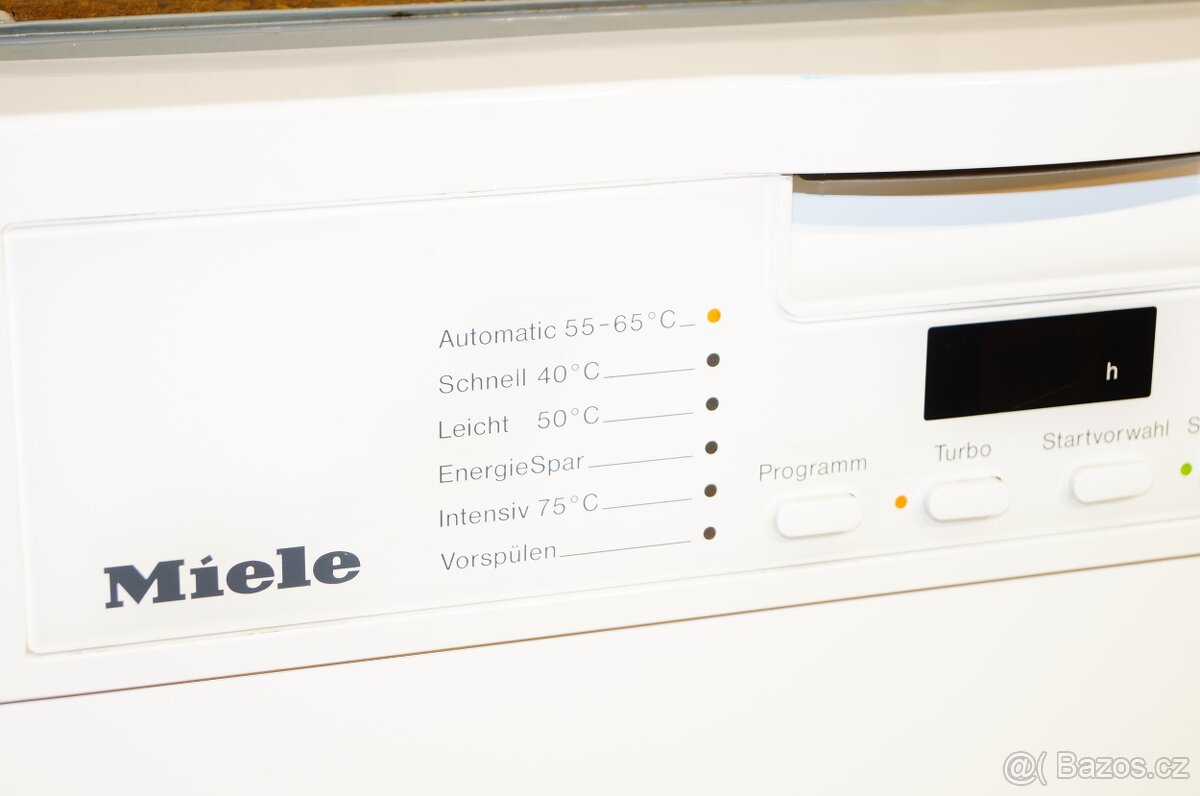 Myčka Miele bílá G 4302 SCU, tři koše - 3